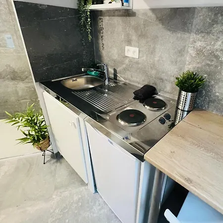 Mini Studio Une Personne * 리에주