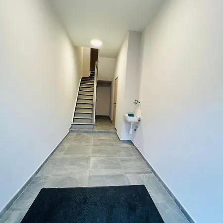 Mini Studio Une Personne *